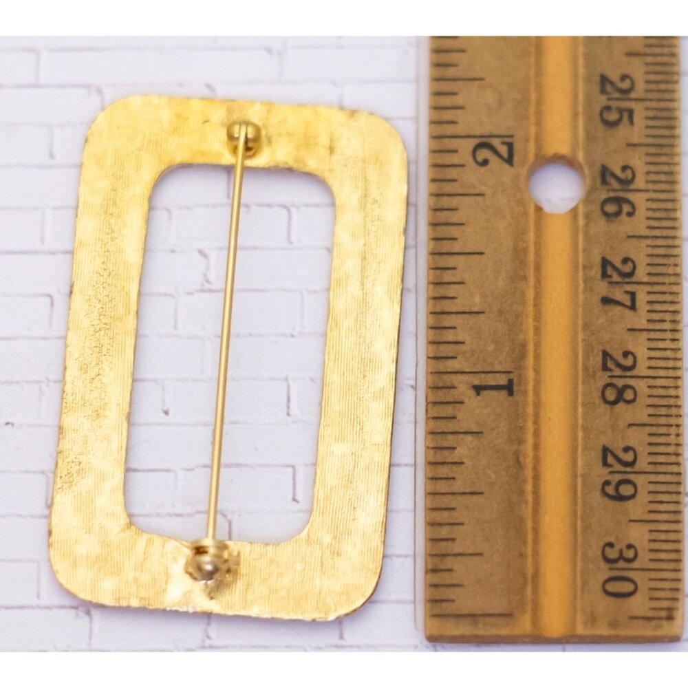 Vintage Rounded Rectangular Gold Tone Brooch - V29 - image 2